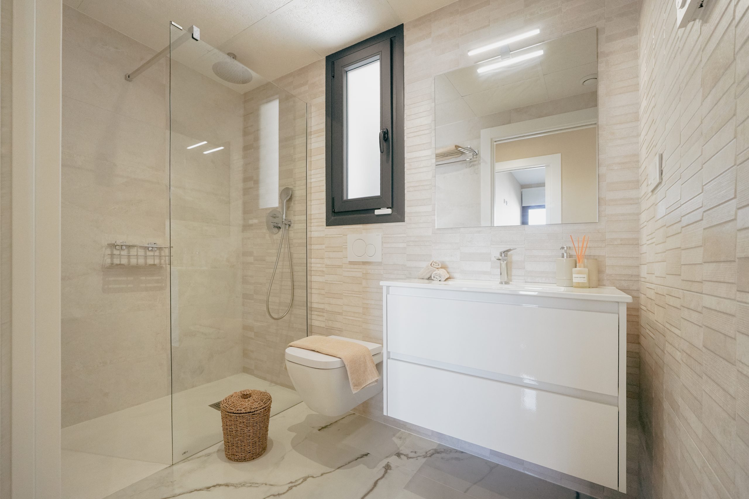 Interieur van Ático Rojeca